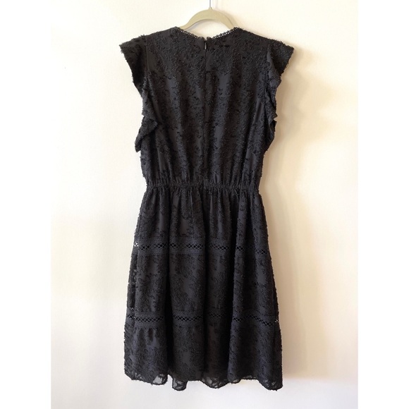 Gibson Latimer textured black dress with flutter sleeves - Picture 8 of 8